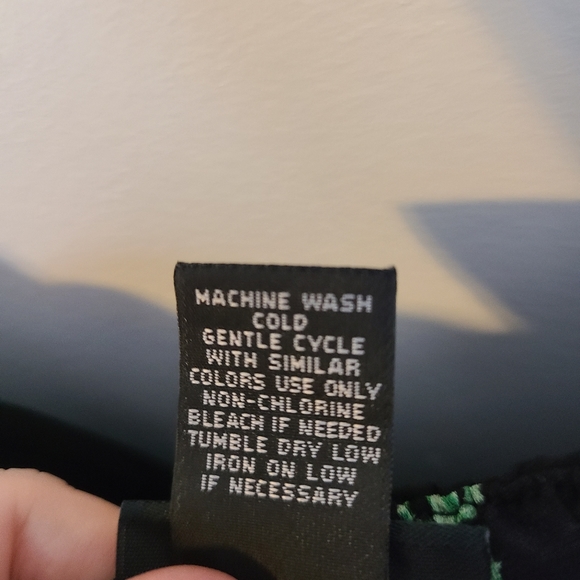 Torrid Black Cactus Print Chiffon Tank Top Size 0 - Picture 8 of 11